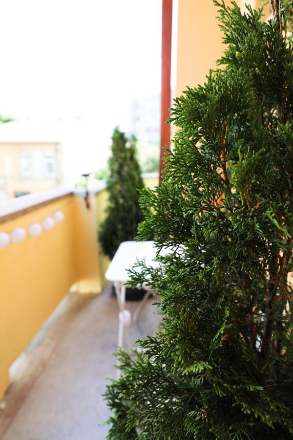 Ultracentral Apartament With Balcony - Old Town Bucareste Exterior foto